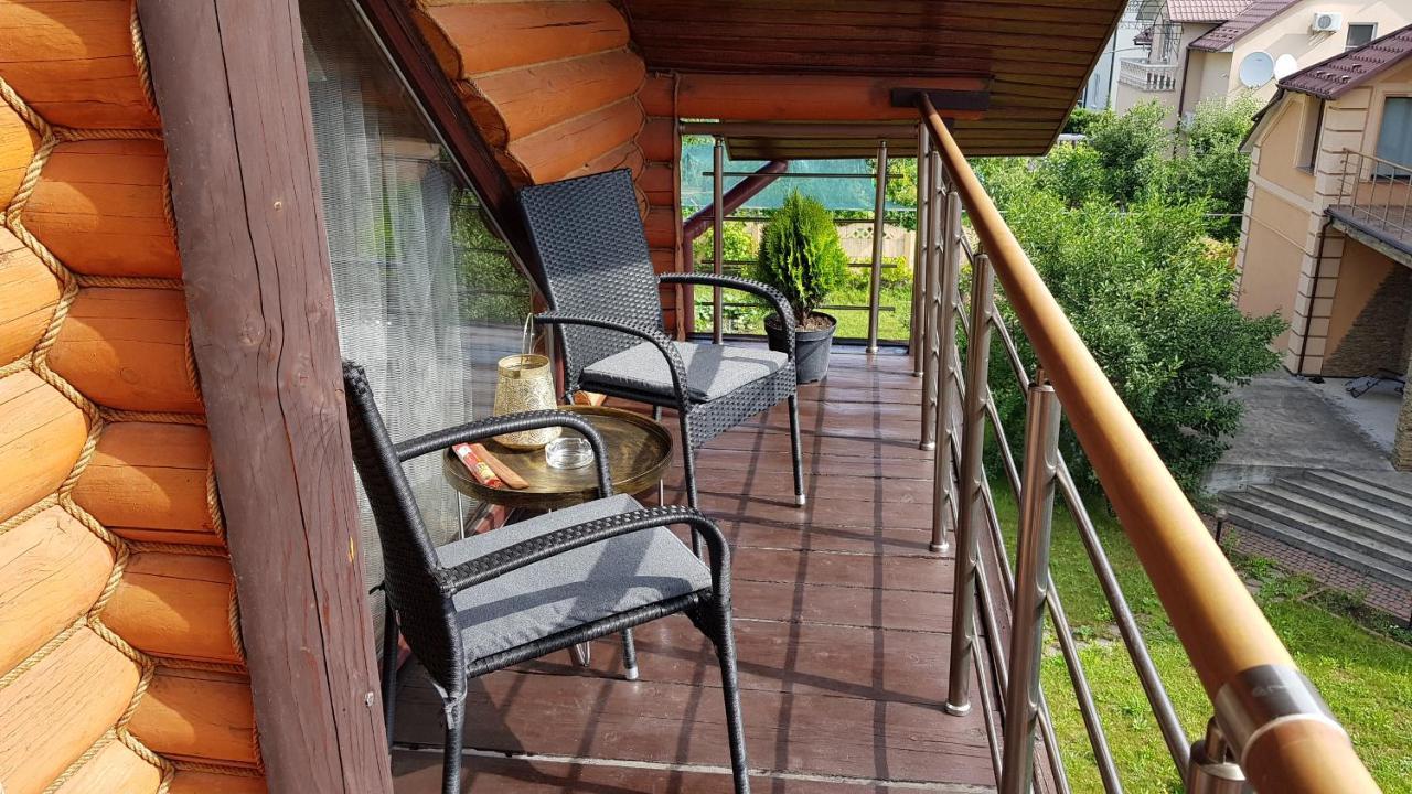 Luxury Villa With Pool And Sauna Csernyivci Kültér fotó