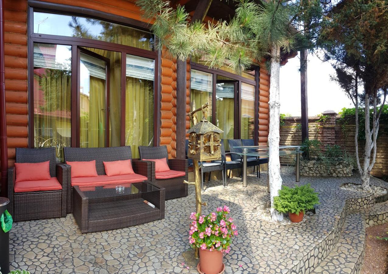 Luxury Villa With Pool And Sauna Csernyivci Kültér fotó
